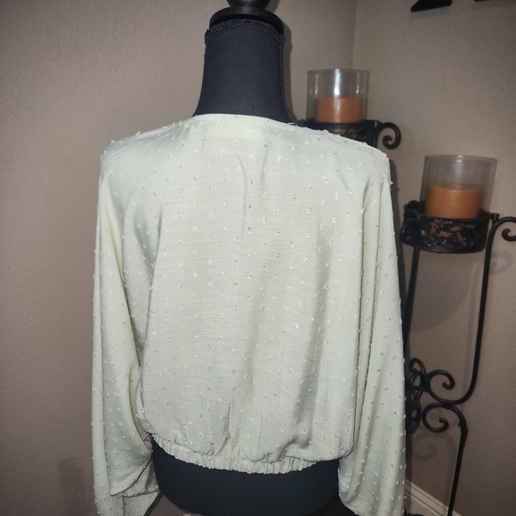 American Threads Sage Wrap Top - Picture 2 of 4